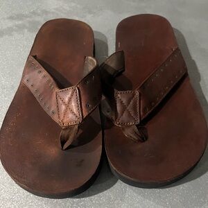 Old Navy Original Leather Men's Flip-Flops